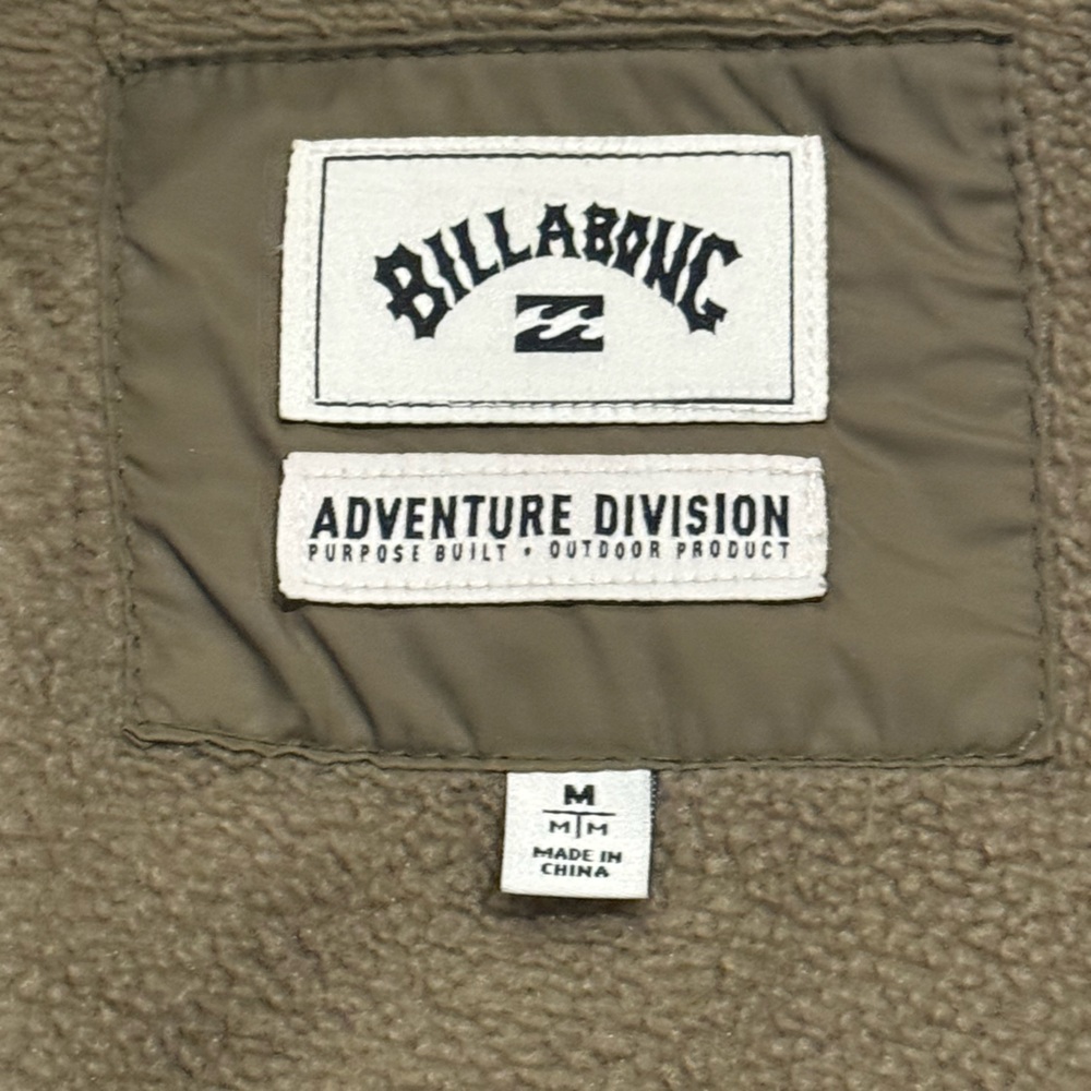 Billabong Adventure fleece tan and green fleece coat- women’s medium - Picture 6 of 7